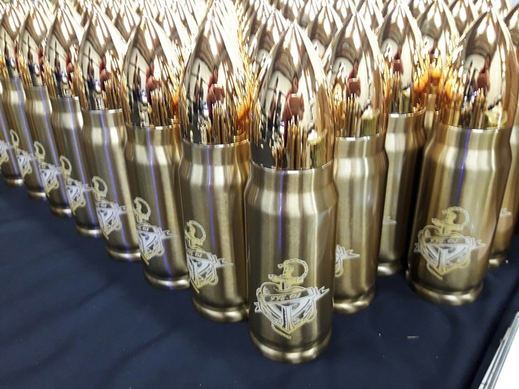 彈頭鋼瓶印製-UV直噴機 bullet cylinder 01