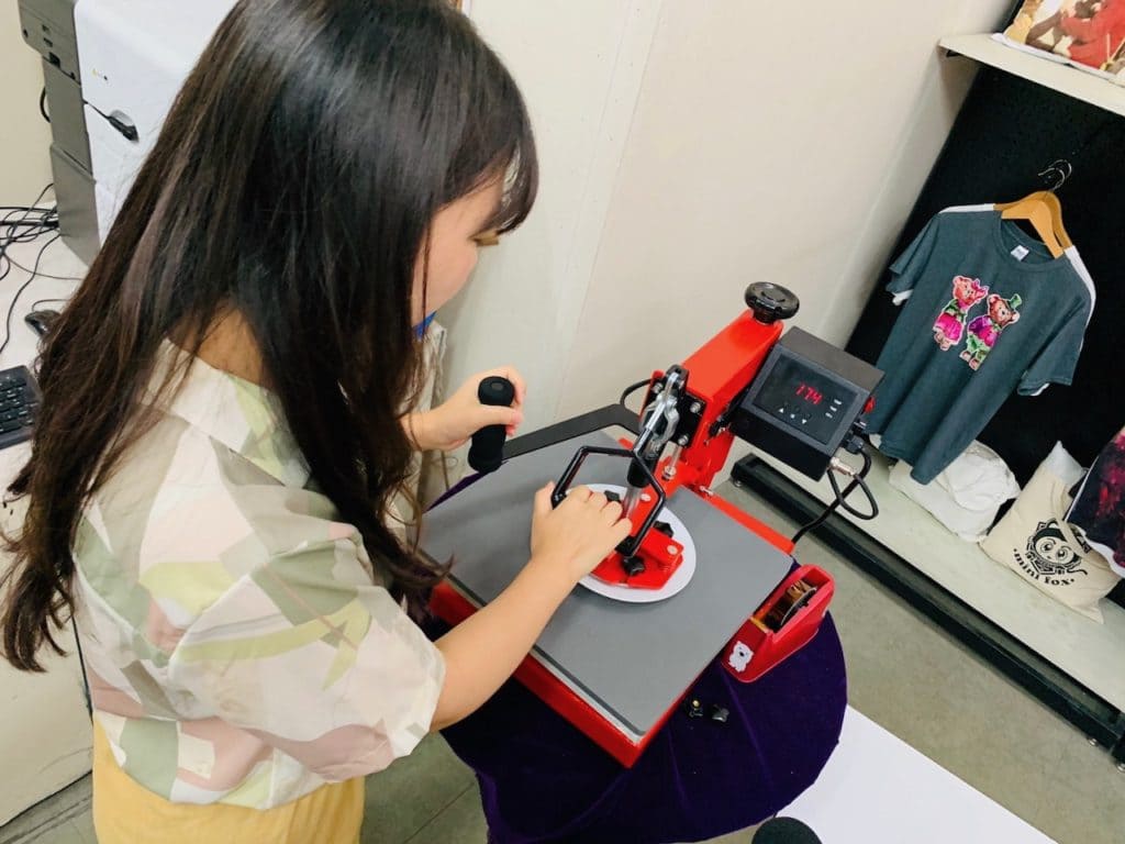 奕昇有限公司|熱昇華熱轉印機、UV直噴機客製商品|小資族創業推薦首選 customize heat press and uv printing experience by catalina 15