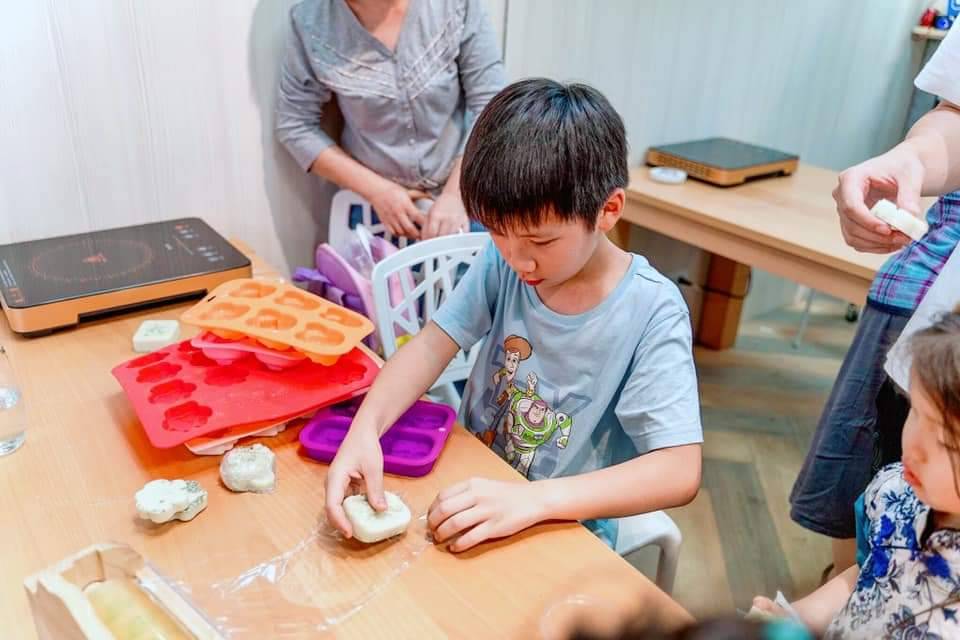 左手香茶樹抗菌皂DIY體驗圓滿成功 158599