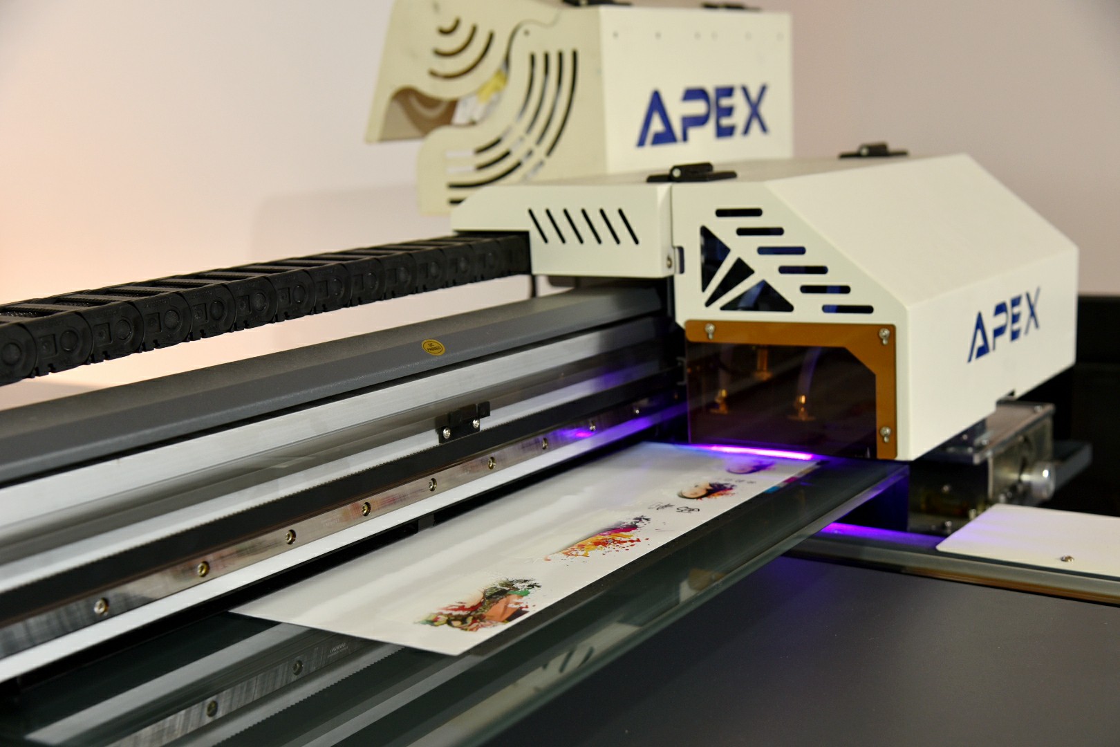 APEX UV6090T 桌上型UV數位直噴機 A、B膜作業方式達成轉貼效果|奕昇有限公司 cecilia 220506 52