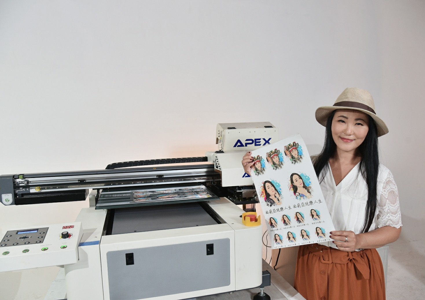 APEX UV6090T 桌上型UV數位直噴機 已經為西莉亞完成專屬於我的客製化Q版水晶標籤貼紙|奕昇有限公司 cecilia 220506 53